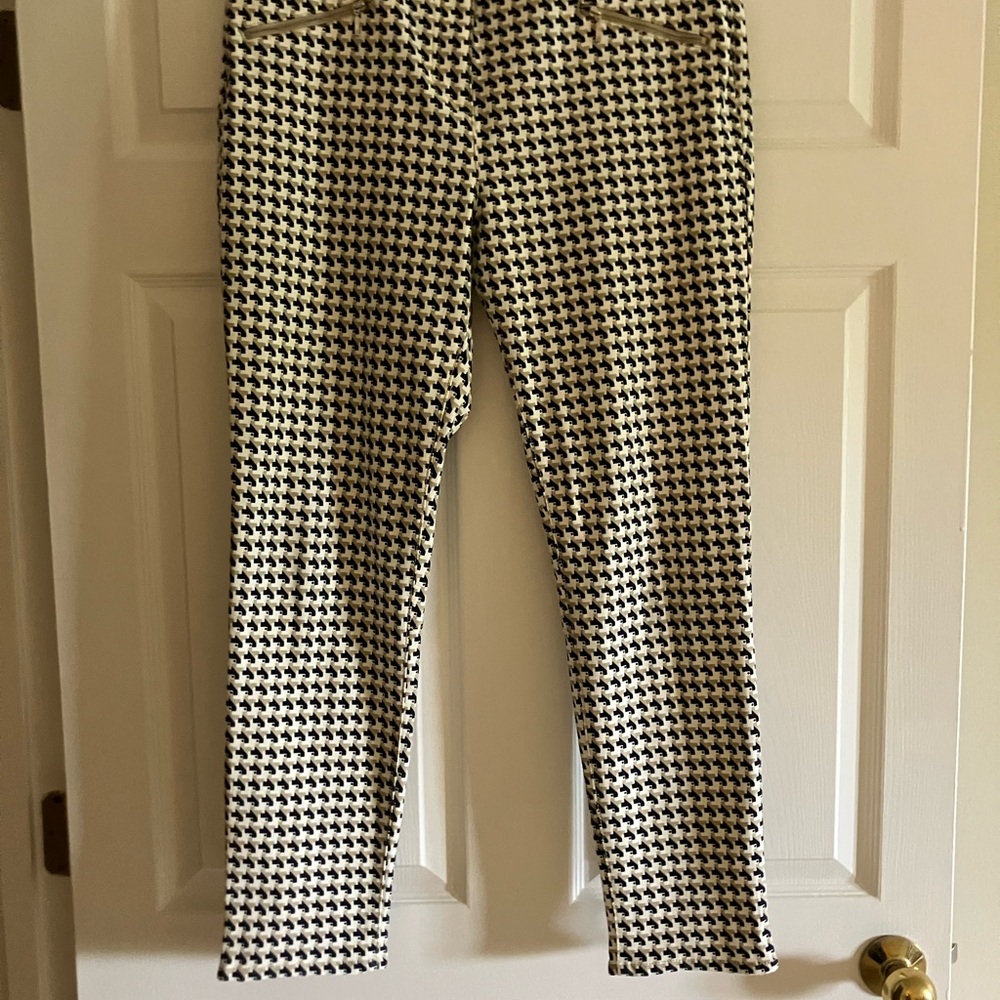 Elegant Houndstooth Ankle Pants